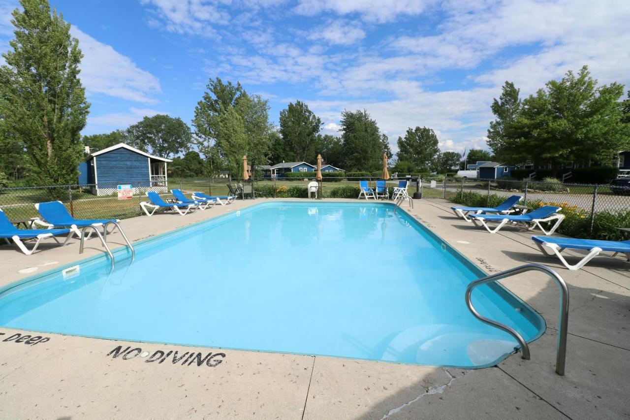Bird'S Nest Resort Put-in-Bay Exterior foto